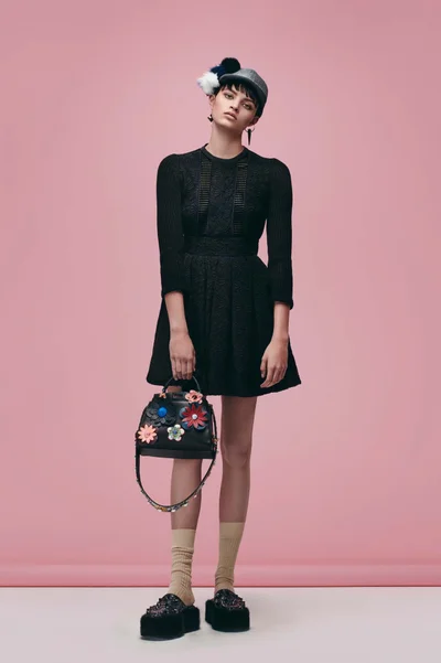 Look 17